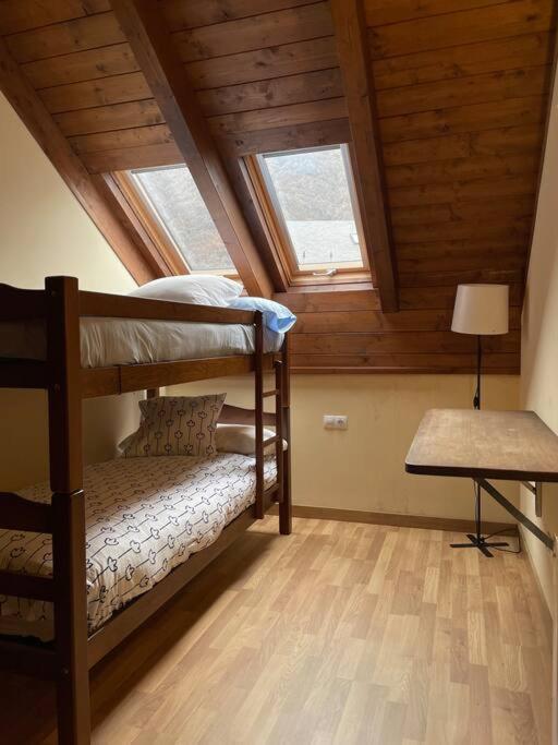Apartamento Duplex En Benasque Anciles Екстер'єр фото
