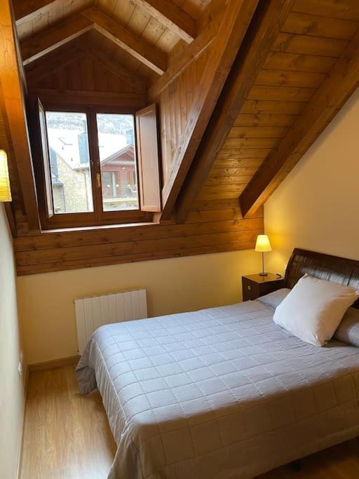 Apartamento Duplex En Benasque Anciles Екстер'єр фото
