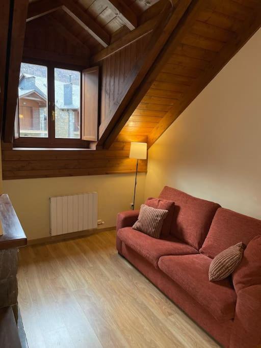 Apartamento Duplex En Benasque Anciles Екстер'єр фото