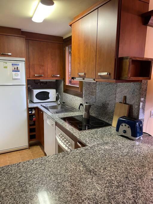 Apartamento Duplex En Benasque Anciles Екстер'єр фото